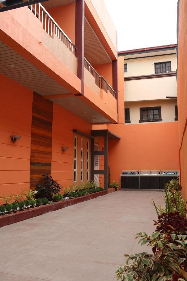 Anicia Guesthouse Rooms Paranaque City Eksteriør bilde