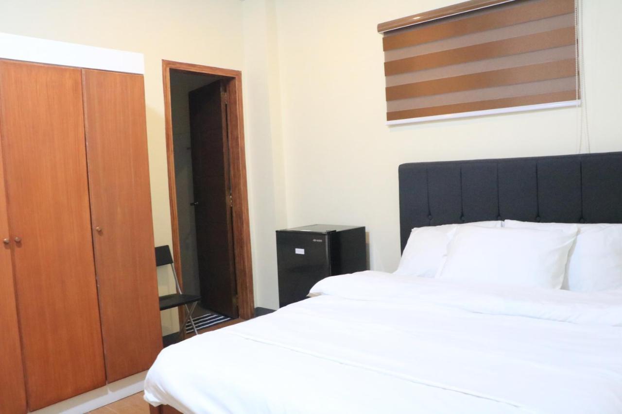 Anicia Guesthouse Rooms Paranaque City Eksteriør bilde